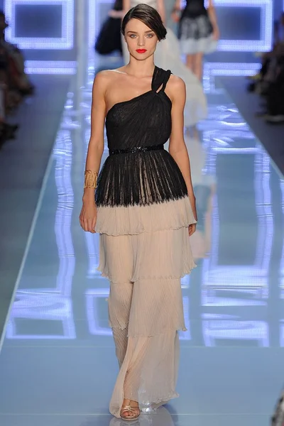 Look 44